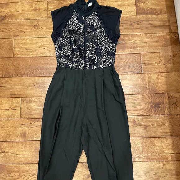 Lover Eternity Lace Jumpsuit US 4 - Picture 7 of 10